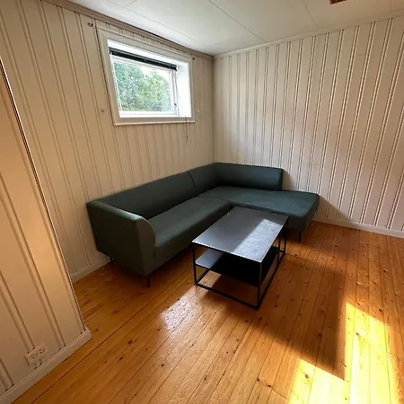 게스트하우스 Private With Shared Amenities, Lofoten 3*