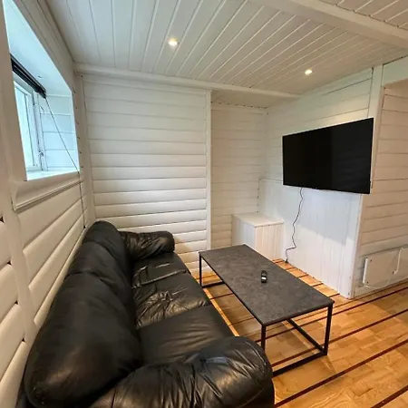 Private With Shared Amenities, Lofoten